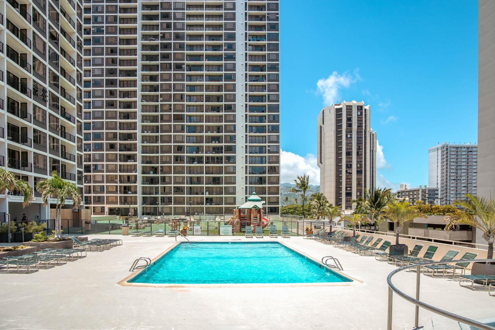 Mountain View Condo W/ King-Size Bed, Free Parking Honolulu Ngoại thất bức ảnh