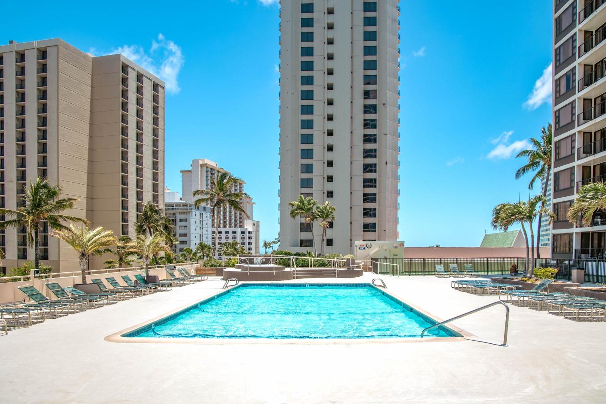 Mountain View Condo W/ King-Size Bed, Free Parking Honolulu Ngoại thất bức ảnh